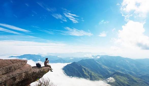 Kh&aacute;m ph&aacute; v&agrave; trải nghiệm Trekking săn m&acirc;y Mộc Ch&acirc;u