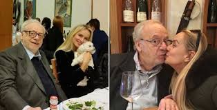 Dorelli was born in italy. Gloria Guida E Johnny Dorelli Cena Romantica E Dedica D Amore Per Un Compleanno Speciale Gossip