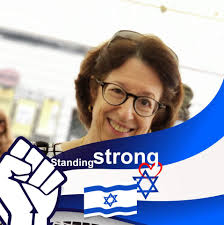 I am wondering if someone can help. This belongs to my grandmother's  brother, joseph Mordechai Pachenik. I believe he came to NY in 1921 with my  grandmother, Gussie Pachenik. They were born