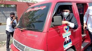 Pemerintah kota padang senantiasa berusaha, dengan berbagai metode meningkatkan kualitas pendidikan, tidak hanya peningkatan ilmu pengetahuan dan teknologi tapi juga peningkatan keimanan dan ketaqwaan pada tuhan yang maha esa. Profil Helldy Agustian Sempat Hidup Nomaden Helldy Agustian Ingin Anak Anak Kota Cilegon Sekolah Halaman 2 Tribun Banten