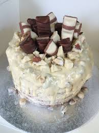 Kinder Bueno White Chocolate Cake With Whole Nuts Choc Bars Homemade Cakes Cake Decorating Cake