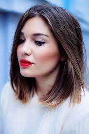Coiffure Tendance Le Carre Prend Une Longueur D Avance Coiffure Visage Rond Coupe De Cheveux Coiffure