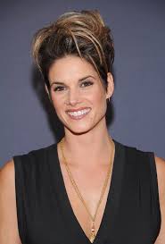 Who knows when the two started dating, but they began to tease their followers on twitter when peregrym tweeted on june 9 Darkville Hawaii 5 0 Missy Peregrym Estara En La Facebook