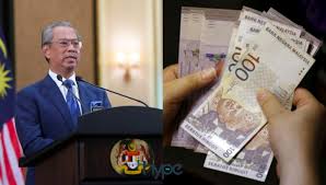 Twenty cents coin of malaysia and mini malaysia flag stick on the black wallet with white background. How Malaysians In M40 B40 Groups Can Claim One Off Cash Aid