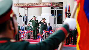 Мьянма стала закупать больше российской военной техники и направлять своих офицеров в. Ekspert Rasskazal Kak Shojgu Udalos Dogovoritsya O Prodazhe Myanme Su 30 Gazeta Ru
