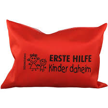 Klebstoff von pflastern und wundschnellverbänden verliert nach und nach an klebkraft. Erste Hilfe Set Kinder Daheim Orange 1 St Shop Apotheke Com