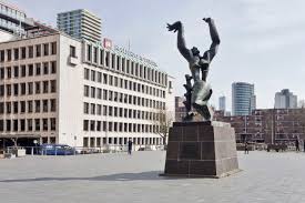 Afbeeldingsresultaat voor dineke van es verwoeste steden