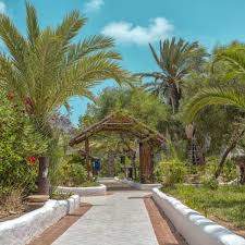 Dine at restaurant lalalpa and discover our asian cuisine. Fiesta Beach Djerba Fiesta Beach Djerba