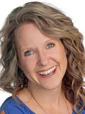 Sara Horner's Instagram, Twitter & Facebook