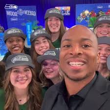 @Seahawks's video Tweet