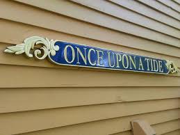 Spring Is Here Order Your Beach House Quarterboard Name Board Now Go To Goodnewssigns Com Beach House Names Beach House Decor Cottage Names
