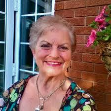 Taryn Dodd's Instagram, Twitter & Facebook