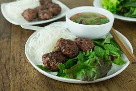 bun cha vietnamese pork meatballs recipe vietnamese pork meatballs bun cha pork meatballs