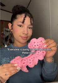 order @danicrochetflowers 🌹 #daniflowers #crochetflowers #foreverroses  #crochet #crochetersoftiktok #giftforher #fyp #girlfriend #ramo #viral