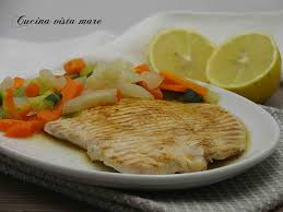 Invece sono numerosissime le proprietà benefiche di tale carne. Fesa Di Tacchino Con Verdure