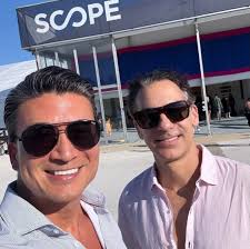 Welcome to Miami 😎 . . . , #Miami #Scope #scopeartshow #miamibeachparties  #miamilife #miamilifestyles #florida #miamiflorida #partytime #drnewman