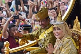 The sultan married his first cousin and first wife, princess pengiran anak saleha, who later became the raja isteri (queen). Sultan Hassanal Bolkiah Resource Learn About Share And Discuss Sultan Hassanal Bolkiah At Popflock Com