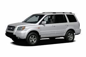 It's a crossover vehicle, so called because it's built on a car structure and drives more like a car than a truck, with crisp, predictable handling and a smooth ride. 2007 Honda Pilot Pictures