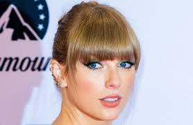 Taylor Swift : flashback sur sa vie amoureuse mouvementée