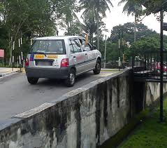 Saya dah ambil qti untuk lesen kereta pada bulan nov 2010. Bukit Terseram Di Malaysia 1001 Pengalaman Lucu Sewaktu Ambil Lesen Kereta Erin Sakura