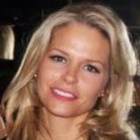 80+ "Moorhead" profiles