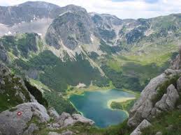 As of the 2011 census, the urban area has 66,527 inhabitants, while the city administrative area has 100,410 inhabitants. Nacionalni Park Sutjeska Trnovacko Jezero National Parks Wonders Of The World Bosnia And Herzegovina