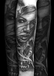 Black And Grey Tattoo Artists Uk Woman Face Skull Tattoo By Steve Toth Black And Grey Tattoos Grey Tattoo Tattoos