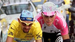 Marco pantani ist nun seit fast einer woche tot. Radsport Einsam Auf Dem Gipfel Allein Im Tod Mehr Sport Faz