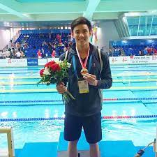 Petaling jaya, july 26 — malaysian olympic swimmer welson sim wee sheng set hearts fluttering on social media after his brief tv appearance at the opening ceremony of the tokyo olympics on friday. Malaysian Swimmer Defeats Olympic Champion In Monaco With Historic Record Breaking Win