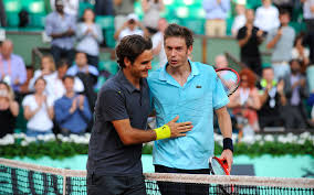 Even mahut's opponent, argentine player leonardo mayer, seemed to tear up. Roger Federer And Nicolas Mahut Embrace At The End Of Their Match Won By Federer In Four Sets Tournaments Roger Federer Roland Garros