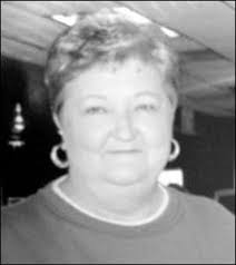 Maxine Shook's Instagram, Twitter & Facebook