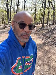 Importance of solo outdoor activities for seniors