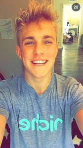 Jake paul has always been in the limelight for all the wrong reasons, yet has managed to maintain a somewhat successful career thanks to the internet. His Smile Jake Paul Vine Jake Paul Jake Paul Team 10 Logan And Jake