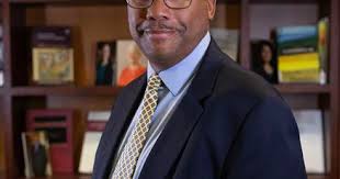 15-year UI professor chosen as next law-school dean