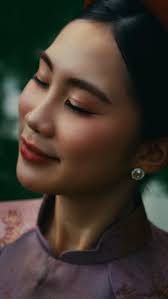 HOA HAU VIET NAM, Couldn't be happier how this project turned out, the  project that is so run and gun but I did put a lot of effort in it from  pre-production to editing., Shooting for Team 1 in the ...