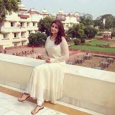 See more ideas about parineeti chopra, chopra, parneeti chopra. Parineeti Chopra On Twitter The Background Says It All Jaipur Daawateishq Http T Co Vrv0ghasjs