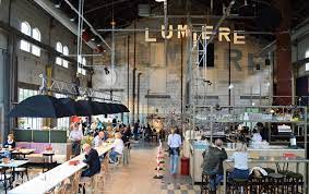 het bouwproject betrof een combinatie van restauratie renovatie en nieuwbouw waarbij rekening werd gehouden met de monumentale ele maastricht hotel nieuwbouw