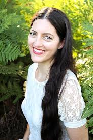 Amazon.com: Middle-earth Madness: 9781502538130: Braun, J. W., Thompson,  Kristin, Broadway, Cliff, Rice, K. M., Webster, John, Cairns, Kirsten,  Frizat, Catherine, Curtis, Larry, Steinman, Nancy, Urban, Michael: Books