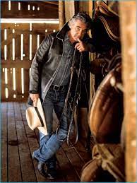 Kurt Russell Embraces A Rugged Edge In An Emporio Armani Leather Jacket With A Saint Laurent Denim Shirt Kurt Russell Goldie Hawn Kurt Russell Good Looking Men