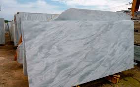 Η εταιρία ιδρύθηκε το 1965 από τον γεώργιο μπαρώνη και συνεχίζεται μέχρι και σήμερα από τον αθανάσιο μπαρώνη. Plakes Agia Marina Marble