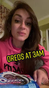 Late Night Snack Ideas: Double Stuffed Oreos and Reddi Wip at 3am
