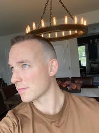 Reviews of DeRosa's Barbershop