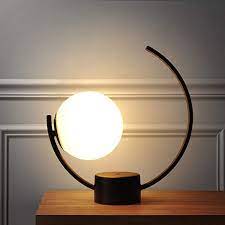 Acquista online i vari modelli di lumetti, lampade da comodino o abat jour contemporanei, che grazie all'utilizzo di materiali di ultima generazione riescono ad illuminare e arredare la vostra camera da letto con uno stile unico nel suo genere. PreÈ›uri De Vanzare Cu AmÄƒnuntul PreÈ›uri Grozave Pe Picioare Imagini Din Abat Jour Da Comodino Moderne Amazon 101openstories Org