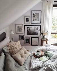Ein schlafzimmer mit dachschrägen einzurichten ist eine echte herausforderung. Pin Auf Interior