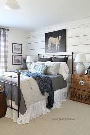 Farmhouse Style Winter Guest Bedroom And Decorating Tips Farmhouse Bedroom Decor Farmhouse Style Bedrooms Home Decor Bedroom