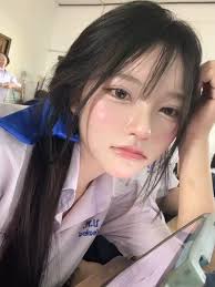 សម្ភាសស្រីស្អាតបែកធ្លាយវីដីអូ