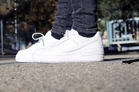 Nike Fashion Shoes Sneakers 2020 Spring Summer Trends In 2020 Nike Fashion Shoes Spring Sneakers Nike Fashion