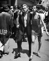 Dove vedere partite in tv o in streaming, canale, data, orari e calendario. Natalia Semanova And Shirley Mallmann So And So Vogue Italia October 1997 Photographed By Peter Lindbergh Fashion Peter Lindbergh Lindbergh Vogue Italia