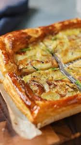 Tarte Fine Aux Pommes De Terre Et Au Gorgonzola Recette Recette Recettes De Cuisine Recette Tarte Feuilletee Aux Pommes
