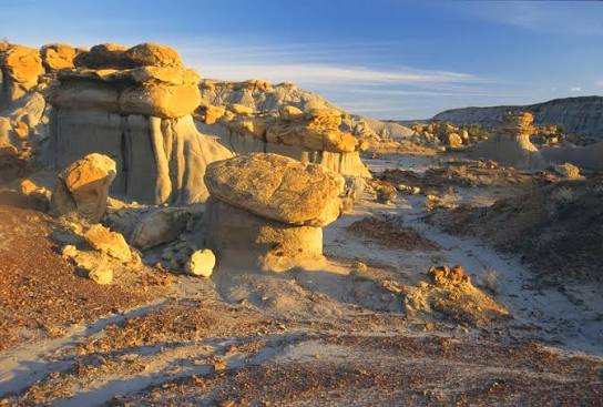 Prairie Badlands: The Natural Masterpieces of Eastern Montana | University  of Montana